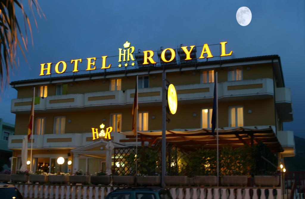 Hotel Royal Bosa Exteriör bild